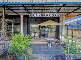 Collection O 91499 John Lebron House, hotel i Sagulung