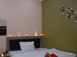 Hotel Adarsh Palace, hotel v destinaci Maheshwar