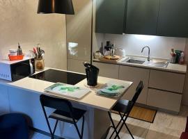 Wave Home 2, hotel v destinaci Castel Gandolfo