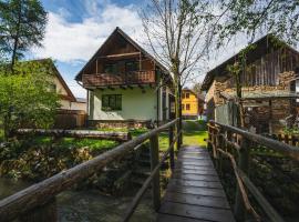 Chalupa pri potoku, cabaña o casa de campo en Zuberec