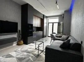 Cialkovsky new and modern Apt !