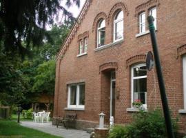 Dorfpension, hotel v destinaci Westoverledingen