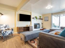 Spacious 3BR Extended Stay near Airport, Work, Ski, hotel em North Salt Lake