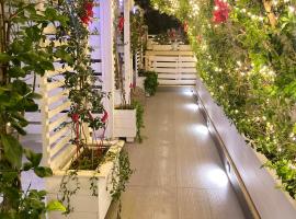 HOME 3 BED Aparthotel