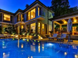 Wall Villa: Bar şehrinde bir otel