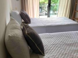 Casi a nuevo, moderno y bien ubicado, apartamento en Montevideo