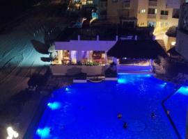 “Magic Sunrise at Cancun”，坎昆的飯店式公寓