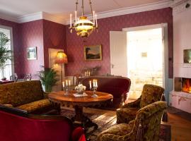 Långbro Gård i Mölnbo, B&B in Mölnbo