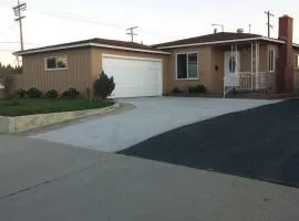 Family getaway 3 BR 2 Bath home in Lomita, CA.