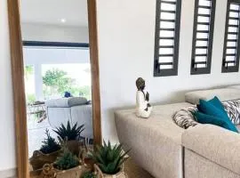 Villa L