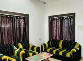 3 BHK Holiday Home Near Airport, cottage in Nagpur
