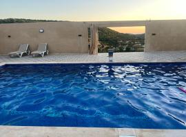 Gernath farm, hotel in Ajloun