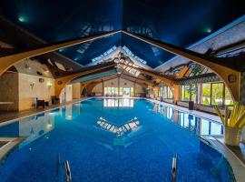 Bellacya Resort & Spa, hotell i Sovata