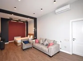 Deluxe 2 Bedroom, 2Bathroom Apartment in the Middle of City Center, New Building