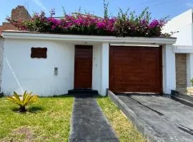 Habitación cerca a los Pantanos de Villa