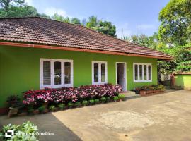 Praplia Homestay Ammathi,coorg, hytte i Ammatti