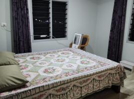 Lot 10 Hasmat Road, B&B in Nausori