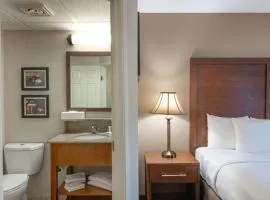 MainStay Suites Foxboro - Mansfield