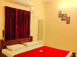 LE PRINCE VILLA STAY with CAR PARKING- triple 9 triple 4 16 double zero