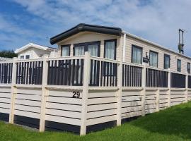 Bude Coastal Lodge, hótel í Bude