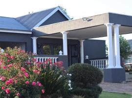 The Meander Estate, country house in Balmoral