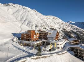 Hotel Hochsölden, hotel v Söldenu