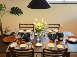 道頓堀民泊31＆mini浮世絵美術館、道頓堀心斎橋真ん中、家族旅行、family trip Osaka