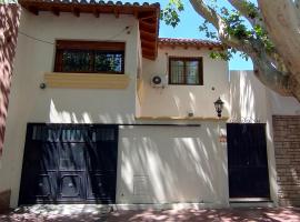 Hostel Terminal, ξενοδοχείο σε Barraquero