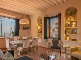 Casa Musa: Views and art