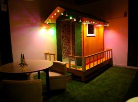 Dk's Paradise Homestay, hotel v destinaci Agra
