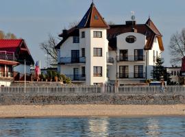 Dom Przy Plaży, отель типа «постель и завтрак» в городе Сарбиново