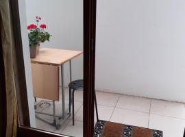 l'appartement idéal pour visiter Paris, hotel in Champigny-sur-Marne