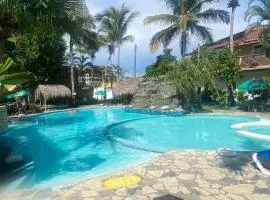 Plaza Real Resort