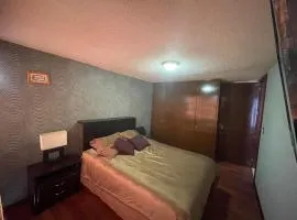 Habitación con baño compartido