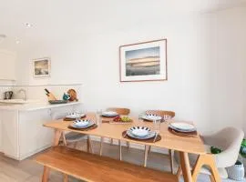 Lookout 100m to the Ocean and Pet-Friendly