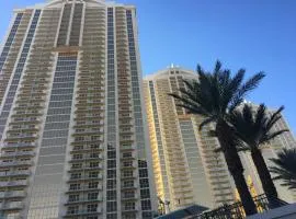 MGM Signature Condo Hotel by Owner - No Resort Fee !!、ラスベガスのコンドミニアム