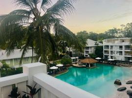 Peppers Beach Club Penthouse, hotell med pool i Palm Cove
