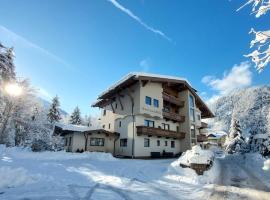 Hotel Garni Erler, hotel di Mayrhofen