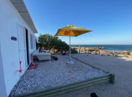 Sandy Bottoms Glamping, hotel v destinaci St Helena Bay