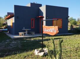 EL RANCHO DE PIA、メルロのホテル