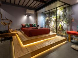 Rockinnest Hotel El Nido, ξενοδοχείο σε El Nido