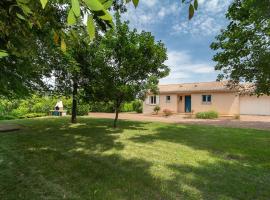 Gîte Le 31 Bis, en centre ville avec jardin., ξενοδοχείο σε Blaye