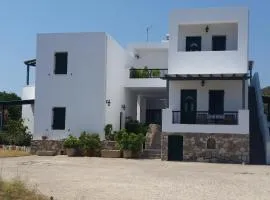 Myrto Apartments