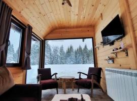 Brvnara Miris Bora, khách sạn ở Šljivovica