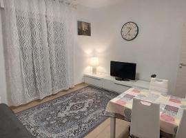 Comodo a tutti servizi, appartement in Abano Terme