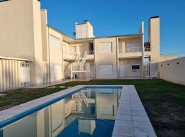 Departamentos Roque Pérez Norte, hotel con parcheggio a Roque Pérez