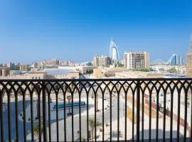 7 Star BurjAlArab Hotel View luxury 2 bdr apt with ammenities