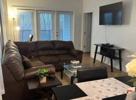 Uptown Luxury Suite Near It All, apartment in Charlotte