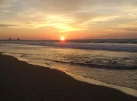 Pacoa - Casa moderna con vista y salida privada al mar