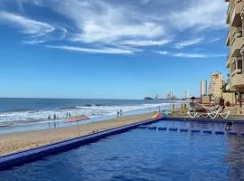 Marina del Sol Resort Condo directly on the Ocean 102